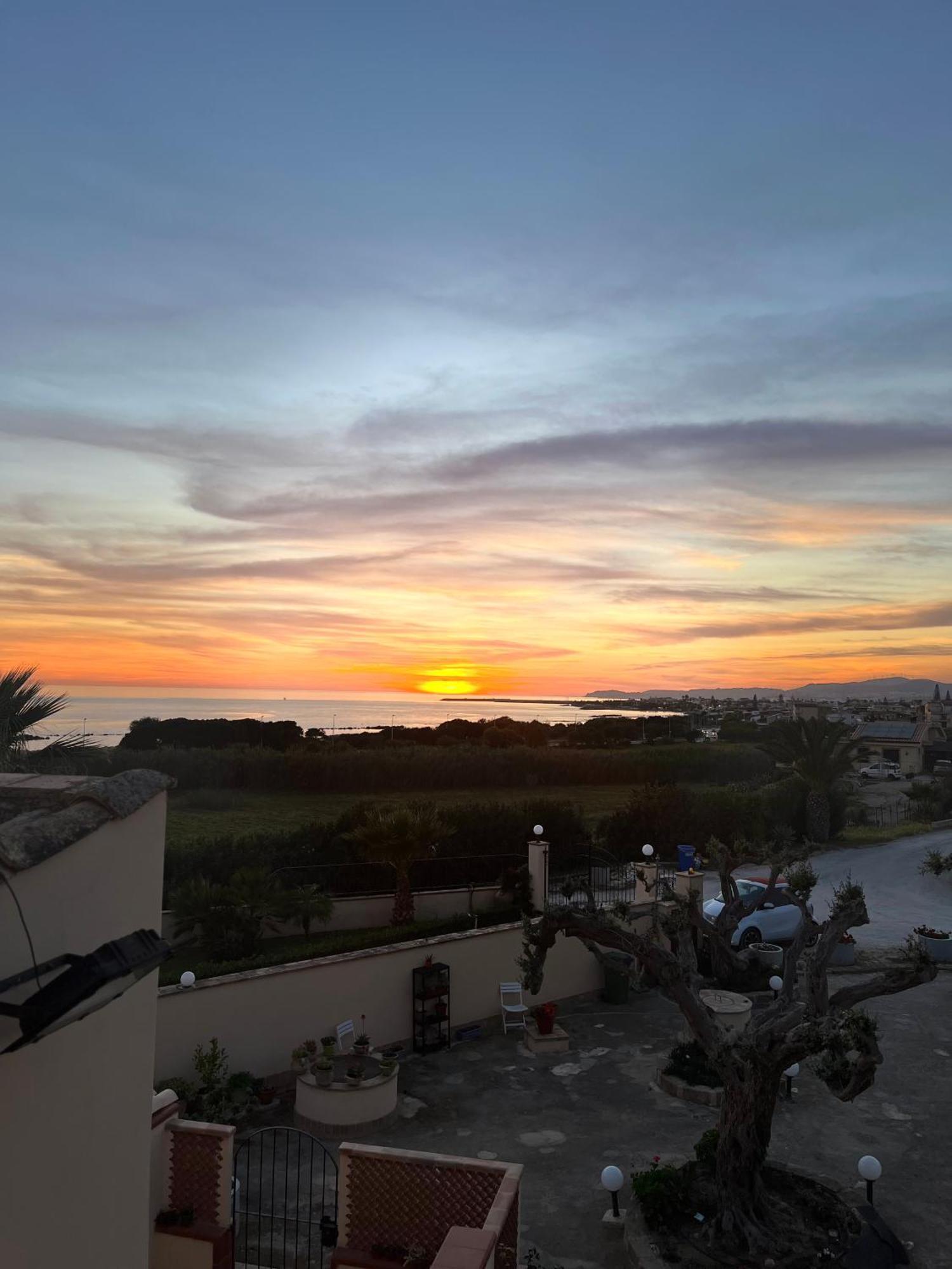 Appartamento Domus Mare Luxury San Leone Esterno foto